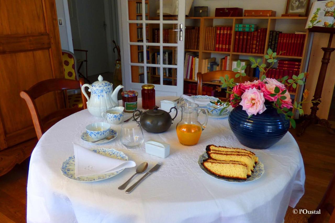 L'Oustal Bed & Breakfast Sainte-Eulalie-d'Olt Ngoại thất bức ảnh